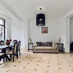 Lina فيلة *